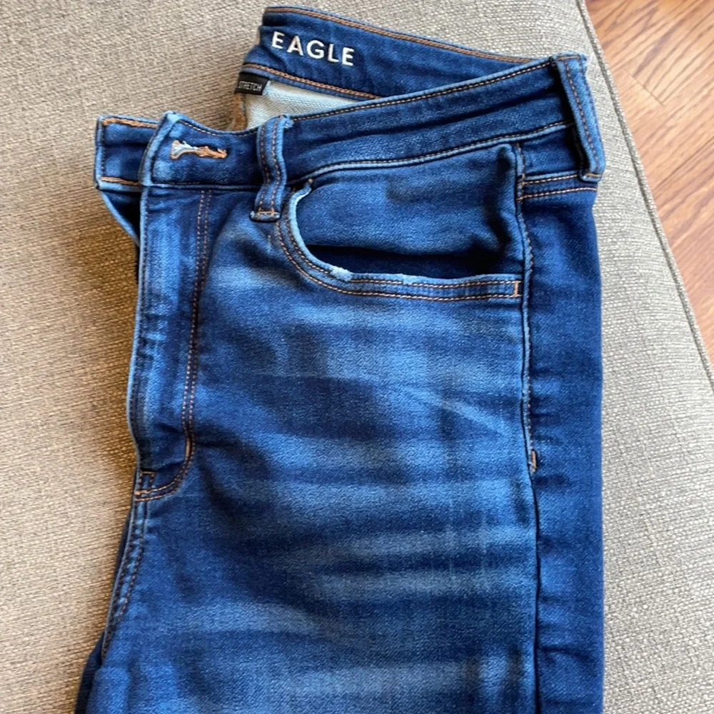 AMERICAN EAGLE - Picture 4 of 8